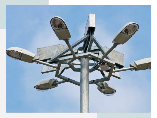 Монтаж осветительных мачт в Ревде