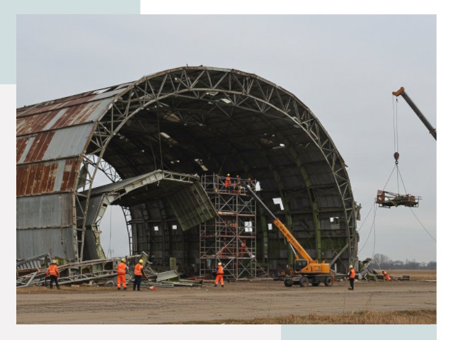 Демонтаж ангаров в Ревде